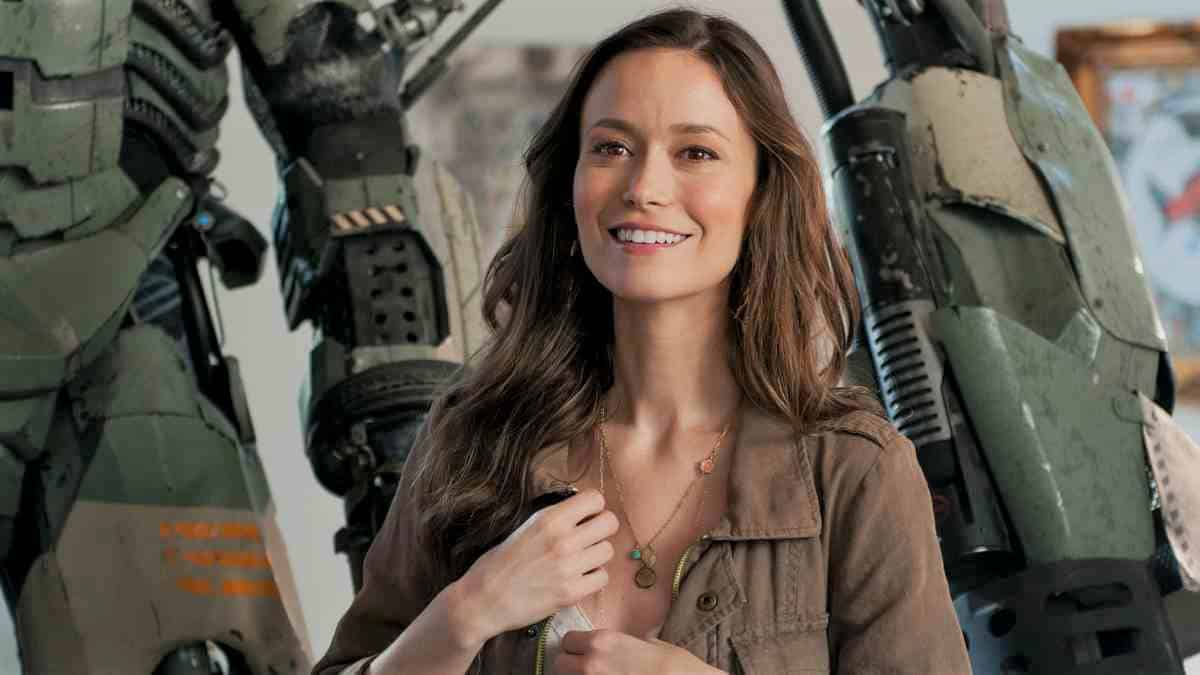 Summer Glau bio