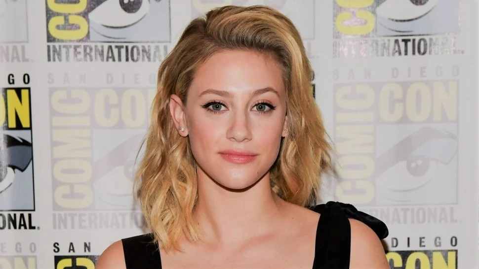 Lili Reinhart age