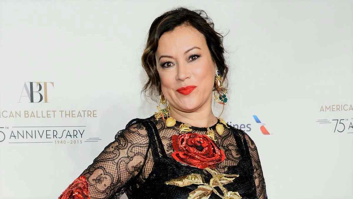 Jennifer Tilly hight