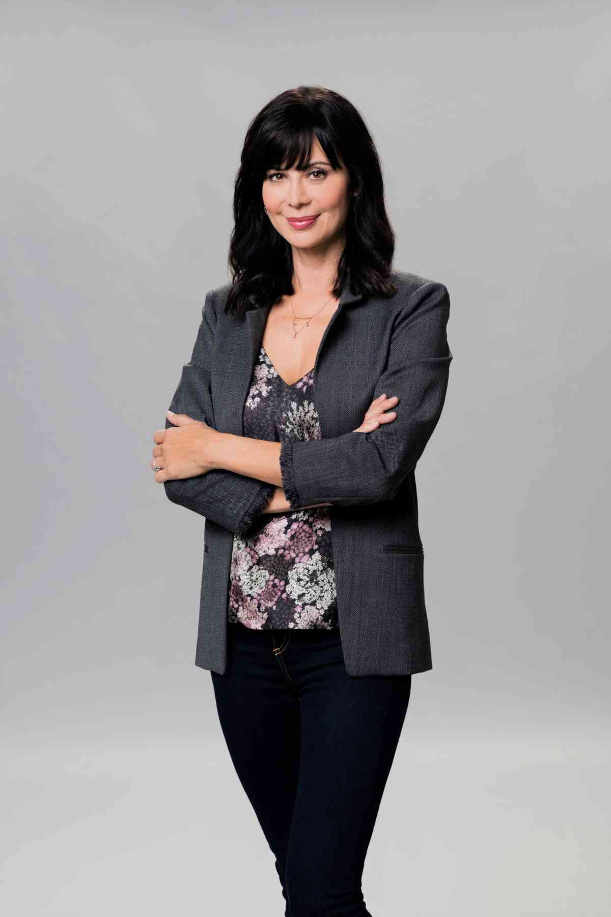 Catherine Bell bio