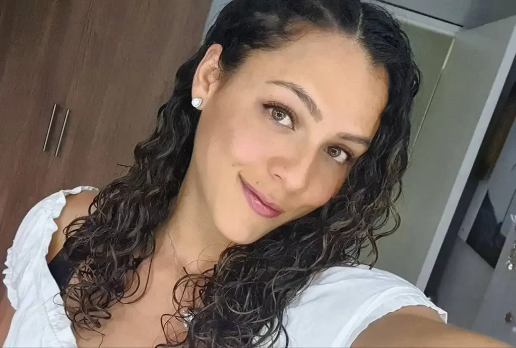 Alejandra Lara hairs