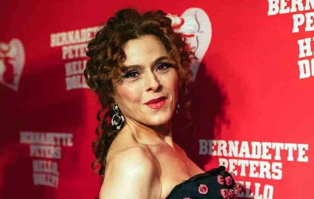 Bernadette Peters Measurements, Shoe, Bio, Net Worth, Relationship