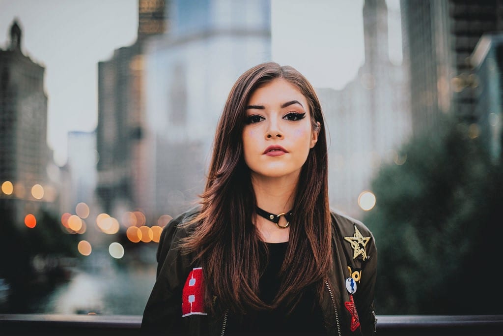 Chrissy Costanza hight