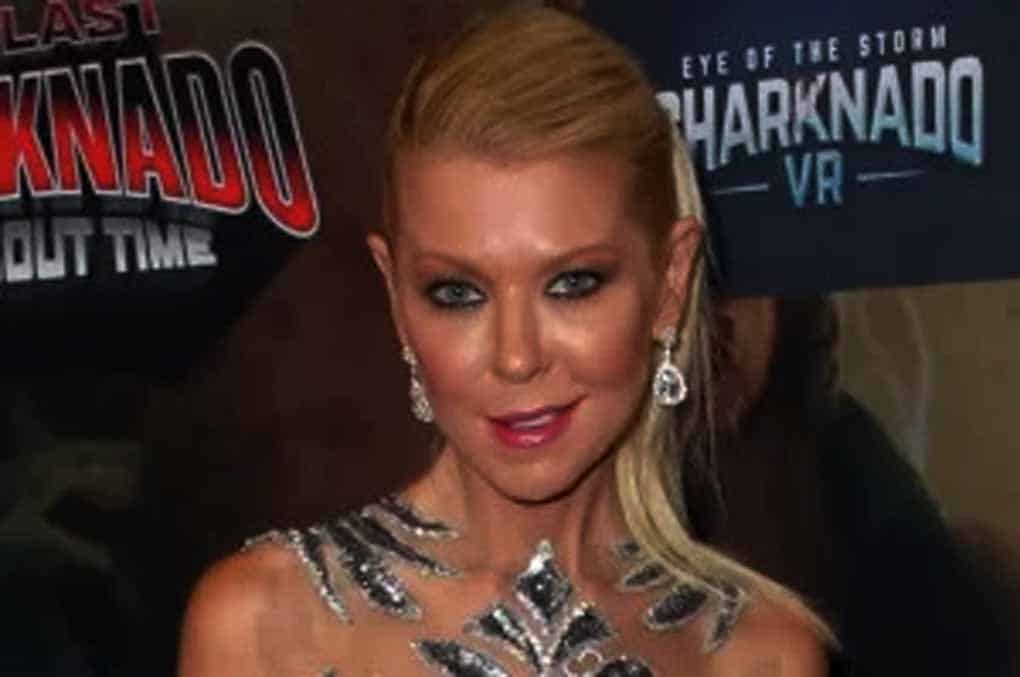 Tara Reid bio