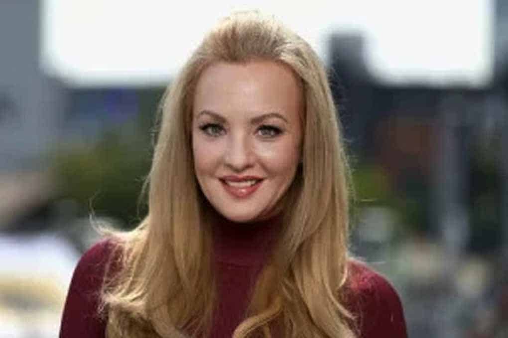 Wendi Mclendon Covey bio