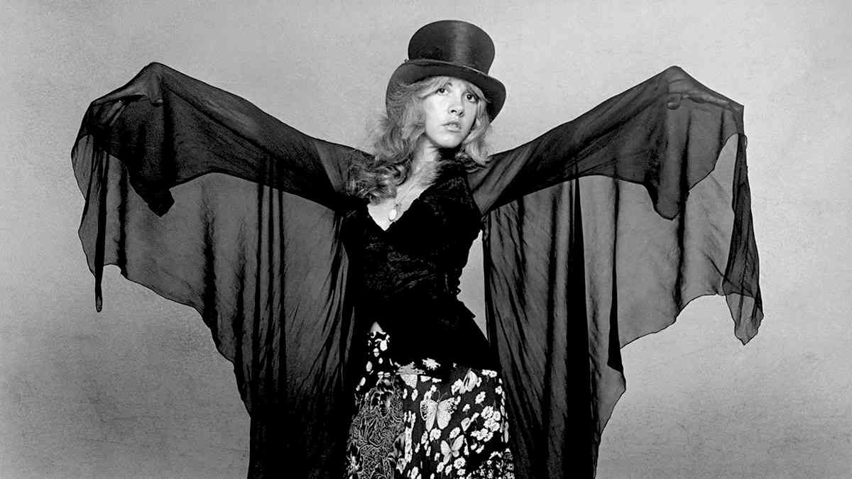 Stevie Nicks bio