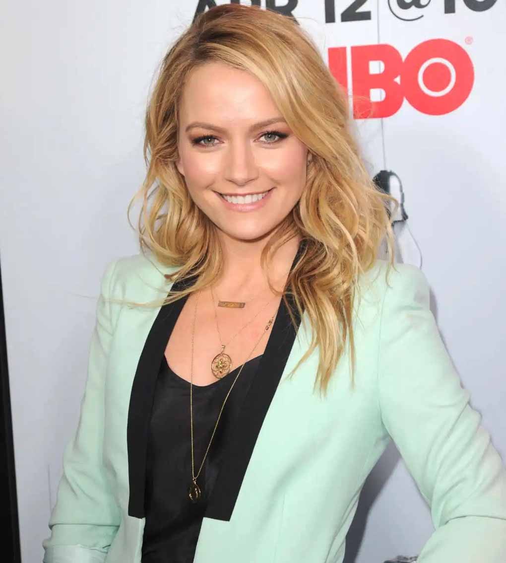 Becki Newton height