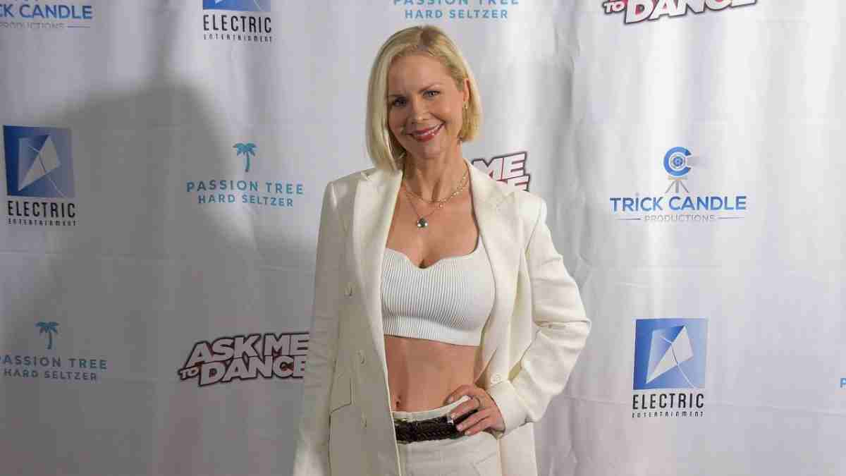 Josie Davis hight