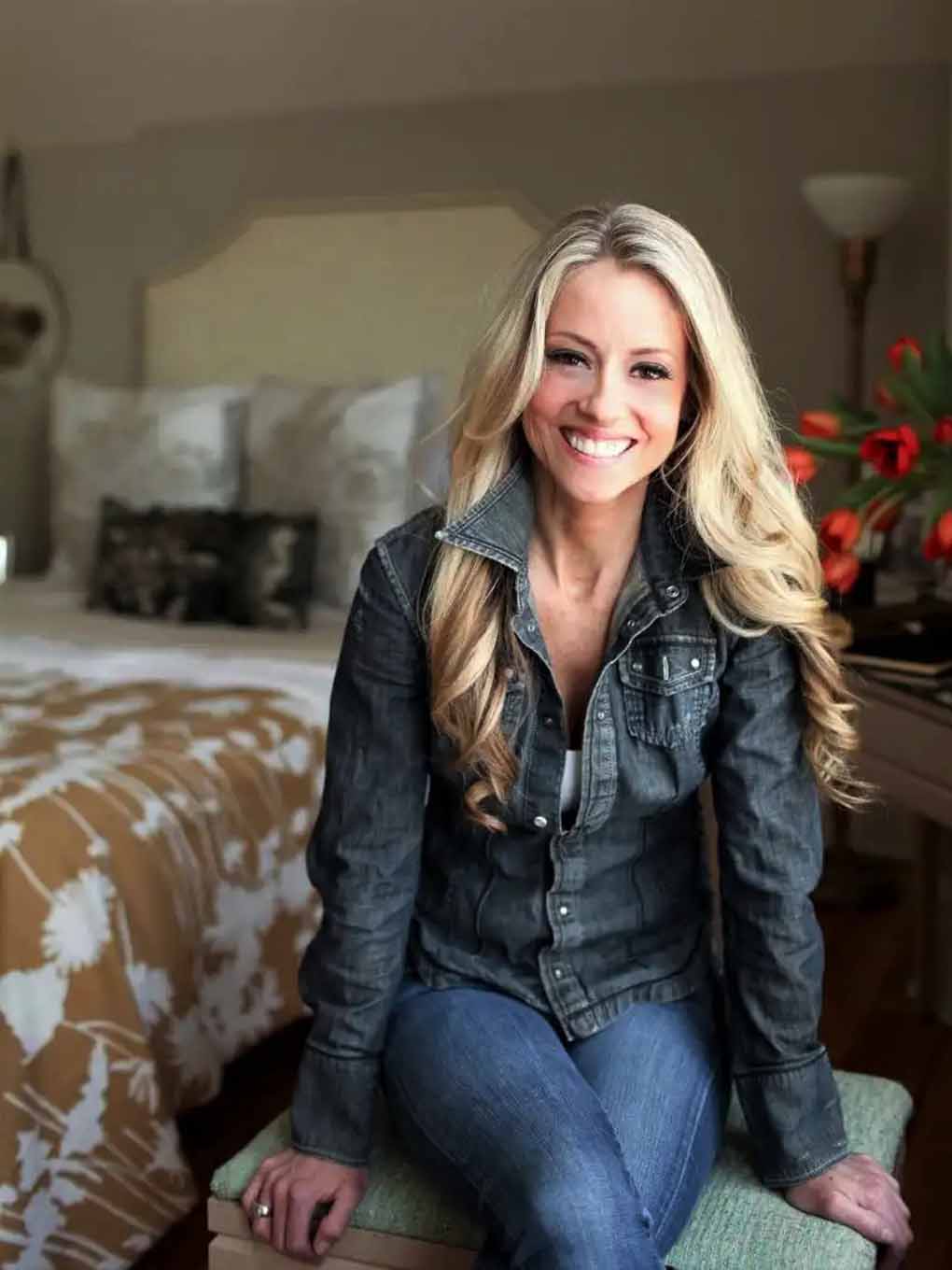 Nicole Curtis