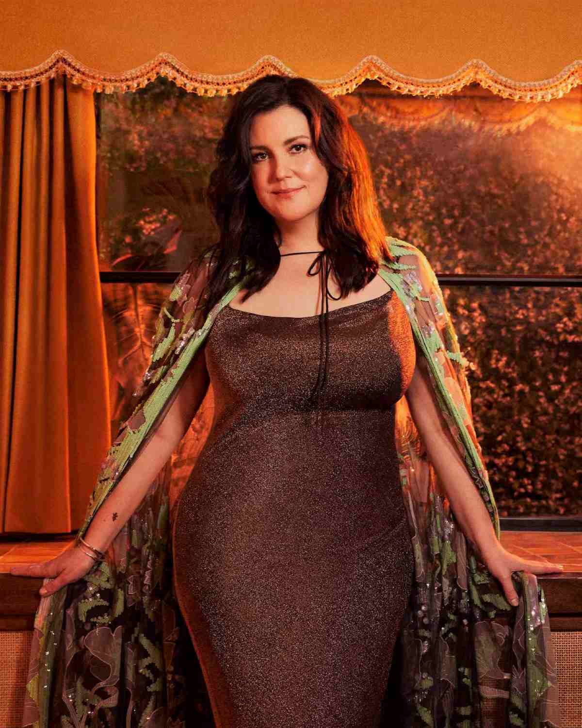 Melanie Lynskey hight