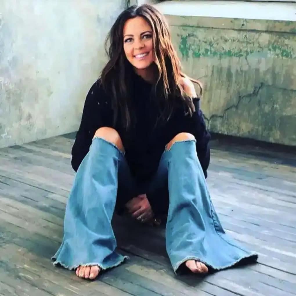 Sara Evans age