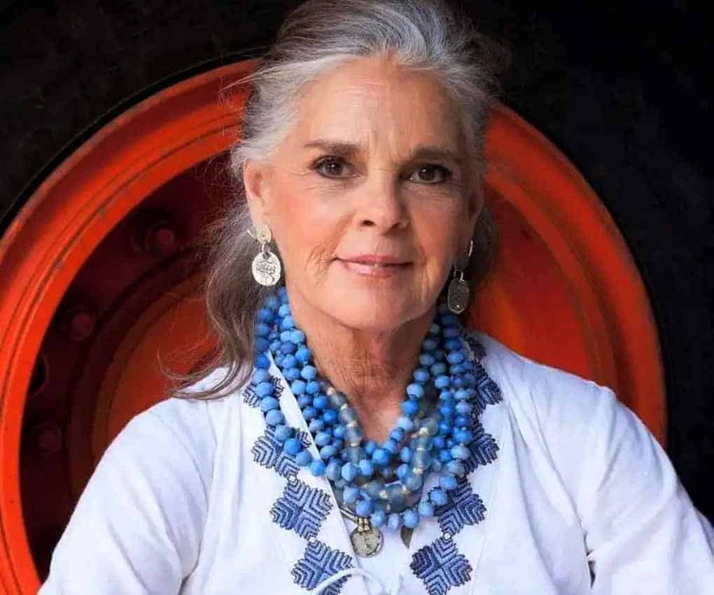 Ali MacGraw height