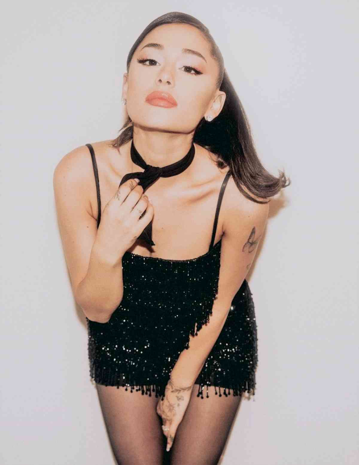 Ariana Grande hight