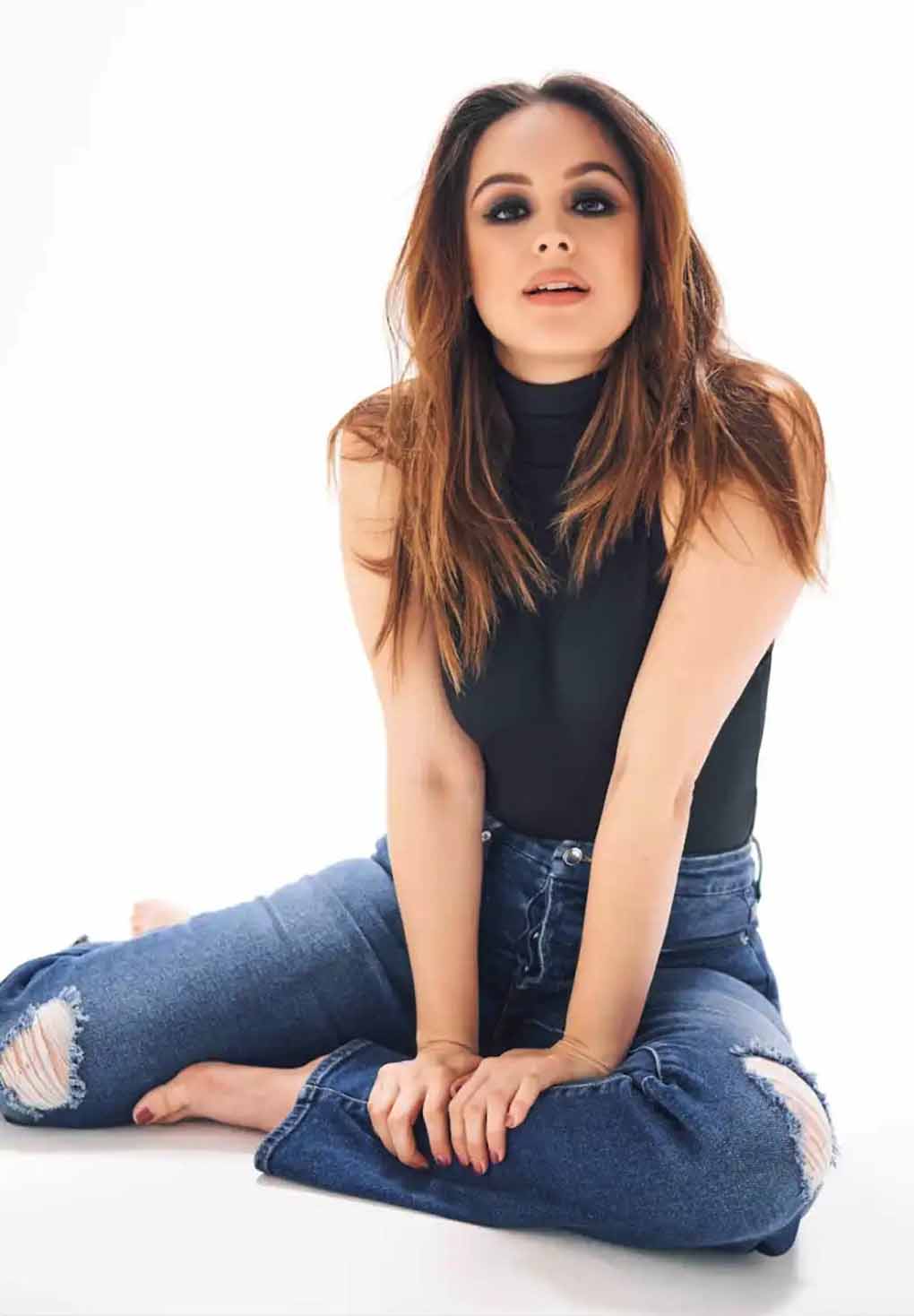 Hayley Orrantia bio