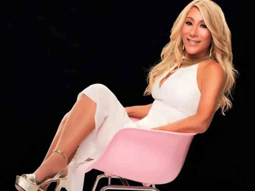 Lori Greiner height