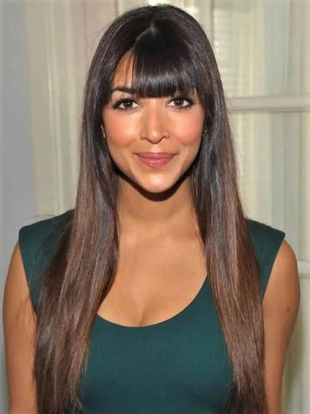 Hannah Simone