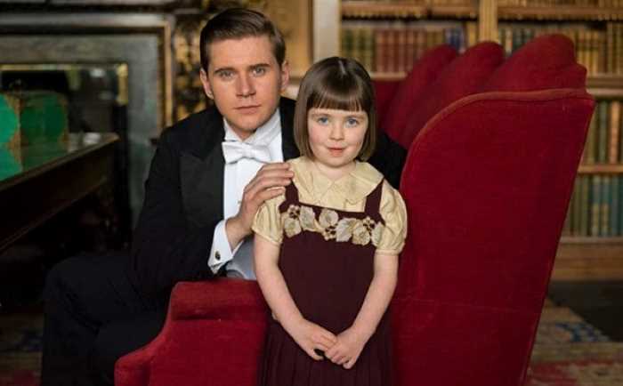 Tom Branson (Allen Leech)